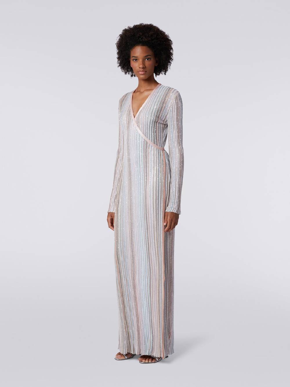 M Missoni Abito lungo con chiusura a portafoglio e paillettes Promozione