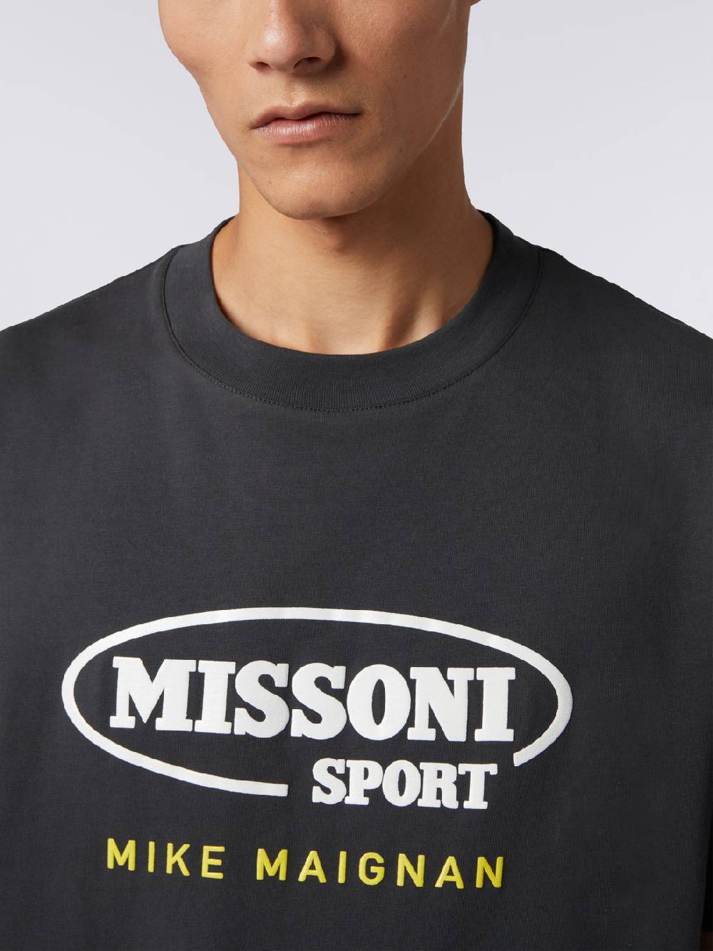 M Missoni T-shirt girocollo in cotone con logo in collaborazione con Mike Maignan Duty-free