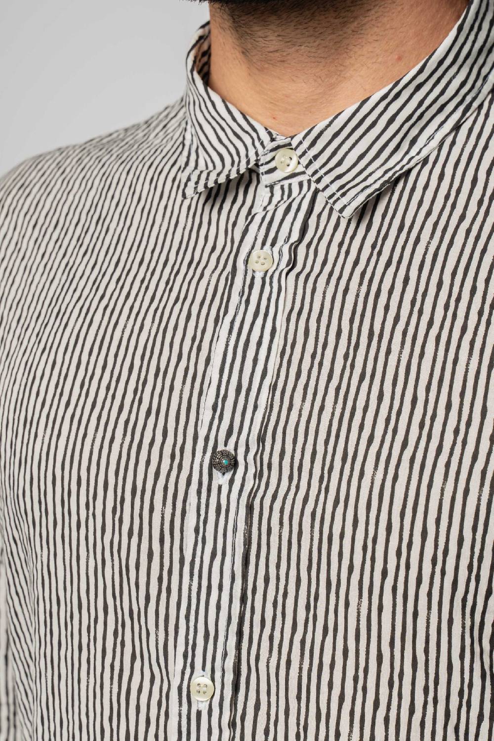 Officina 36 Camicia nera in popeline stampato Soddisfazione Garantita