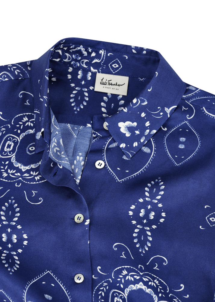 Luis Trenker Blusa in viscosa con stampa bandana modello Lubarbara Nuova