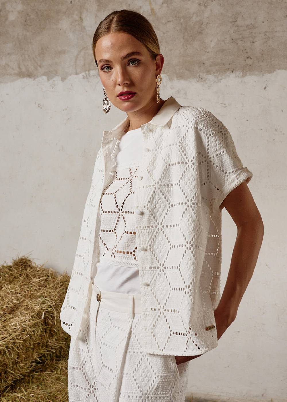 Luis Trenker Blusa a maniche corte in pizzo sangallo modello Luflora Fornitura limitata