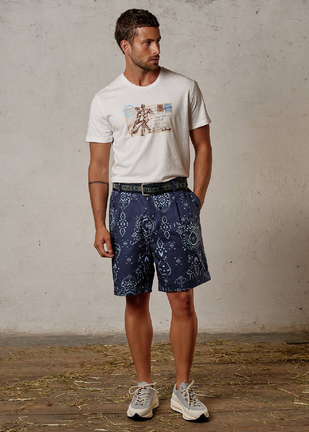 Luis Trenker Bermuda con stampa bandana modello Lubartl