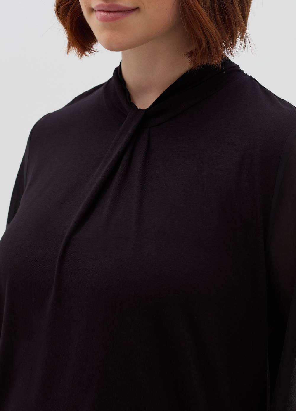 MYA T-shirt in viscosa stretch con nodo Curvy Negozio online di fabbrica