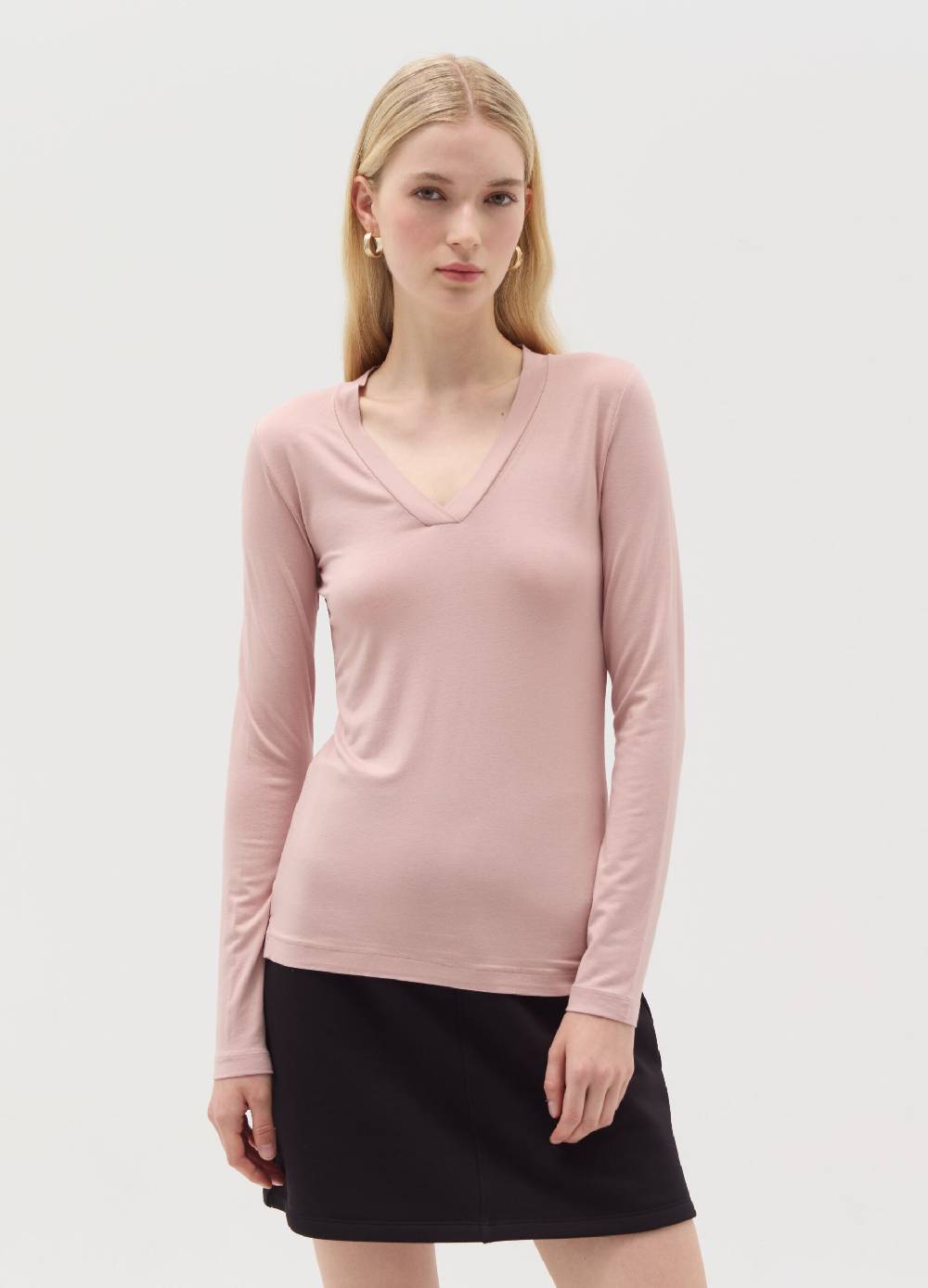 OVS T-shirt in viscosa stretch con scollo a V Offerte speciali