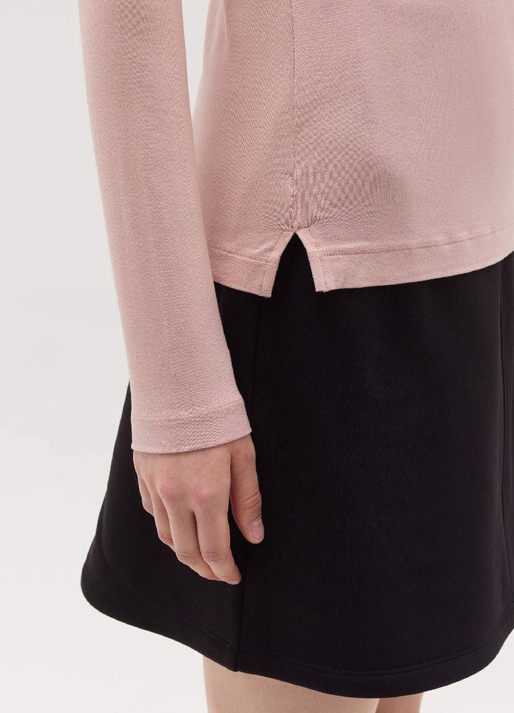 OVS T-shirt in viscosa stretch con scollo a V Offerte speciali