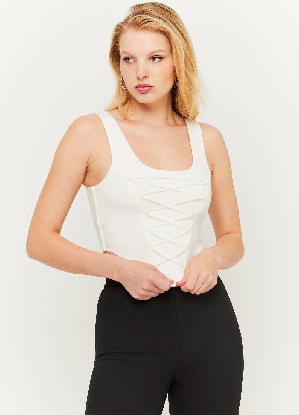 TALLY WEIJL Crop top a corsetto con lacci incrociati Ultimo giorno