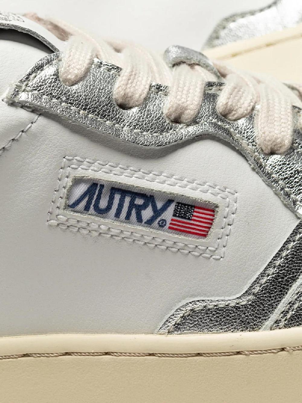 Autry Sneakers Autry Medalist - AULW-WB18 In Linea