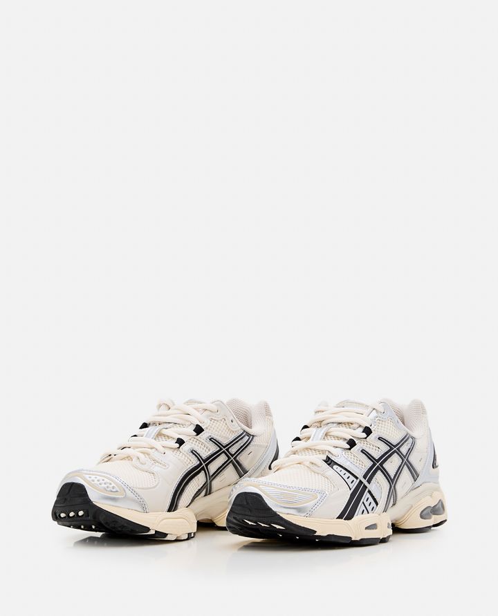 Asics GEL NIMBUS 9 SNEAKERS 2025