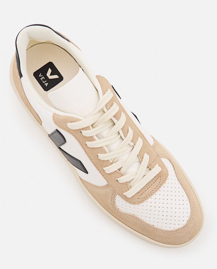 Veja V 10 SNEAKERS Outlet